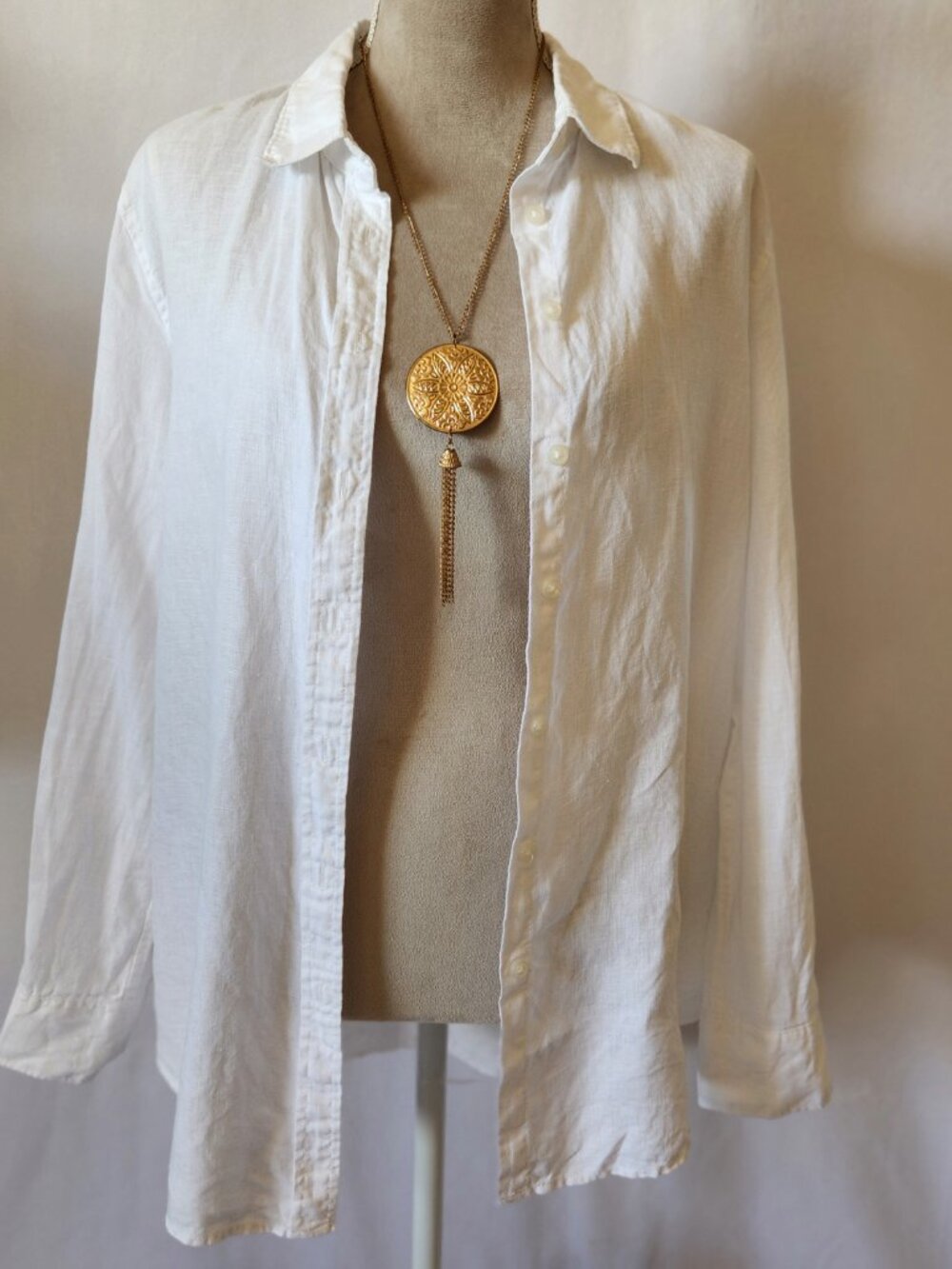 Quince Women's Large White 100% European Linen Long Sleeve Button-Down Shirt - Picture 3 of 15